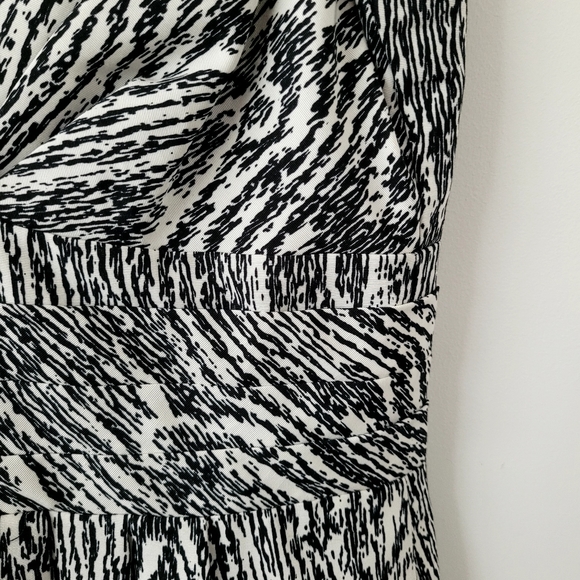 Size 8 Nanette Leopre black and white dress - Picture 3 of 4